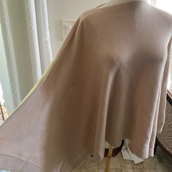 Lululemon Flow Forward Soft Pink Poncho Sweater As Is - Picture 4 of 8